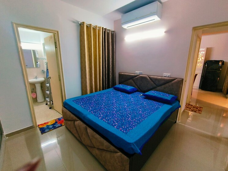 Bedroom, shree-vardhman-green-court 2 Bedroom 690 Sq.Ft. Apartment In Sector 90 Gurgaon 9019717