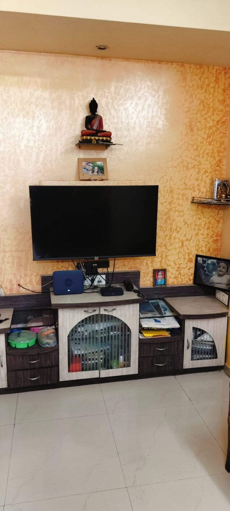 Living Room, sai-baba-vihar-complex 1 Bedroom 450 Sq.Ft. Apartment In Ghodbunder Road Thane 9019806