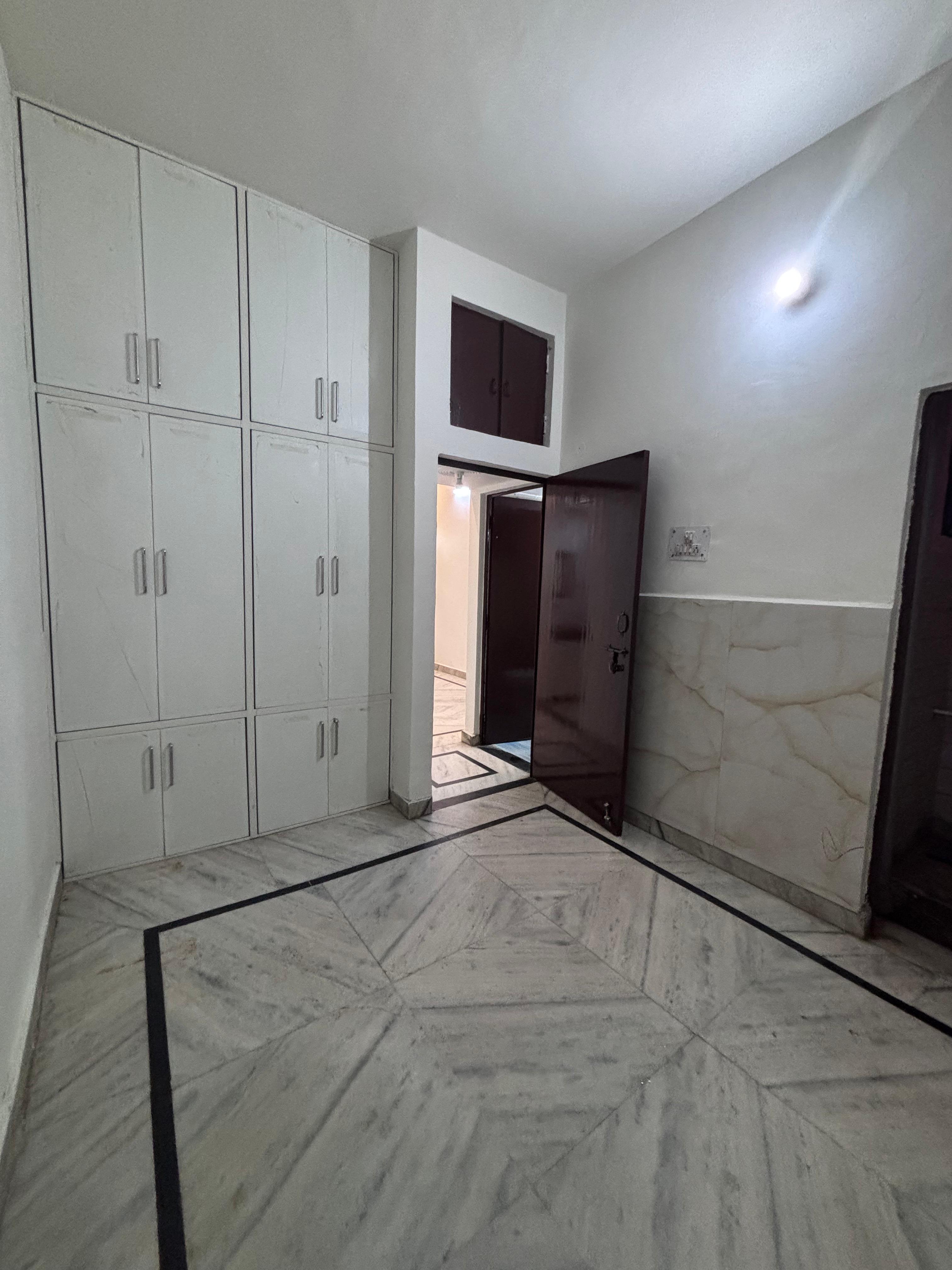 1.5 BHK + Extra Room Builder Floor For Rent in New Palam Vihar
