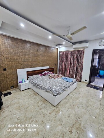 2 BHK Builder Floor For Rent in Sector 28