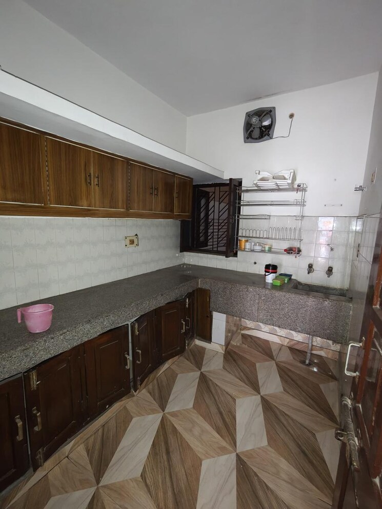 Kitchen, indra-complex 4 Bedroom 210 Sq.Yd. Independent House In Sector 87 Faridabad 9019845