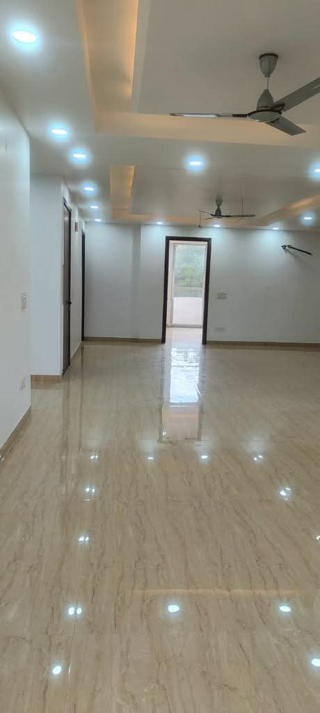 3 BHK Builder Floor For Sale in Govindpuri