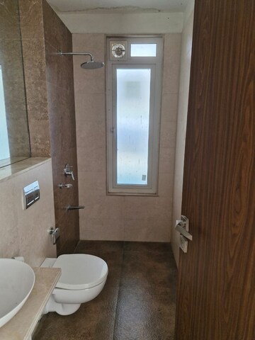 Bathroom in 5 BHK Apartment at Omkar Alta Monte, Malad East – for Rent
