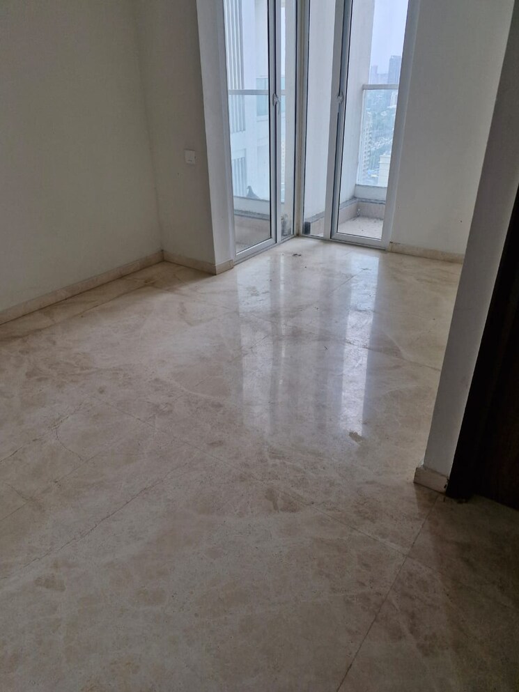 Room, omkar-alta-monte 5 Bedroom 4846 Sq.Ft. Apartment In Malad East Mumbai 9019917