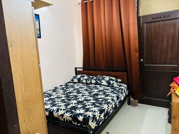 Bedroom in 1 BHK Builder Floor at Sector 23 – for Rent