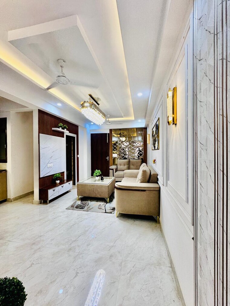 Living Room, sector 73 2 Bedroom 1100 Sq.Ft. Builder Floor In Sector 73 Noida 9019962