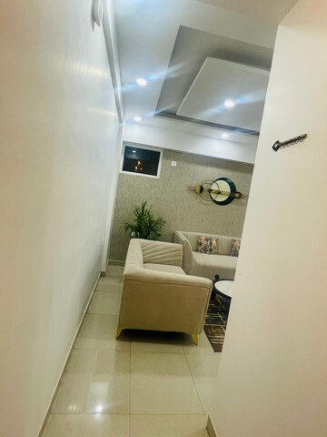 Furnished Amenities in 1 BHK Apartment at Shree Vardhman Green Court, Sector 90 – for Rent