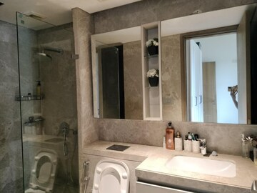 Bedroom in 5 BHK Apartment at Rustomjee Elements, Andheri West – for Rent