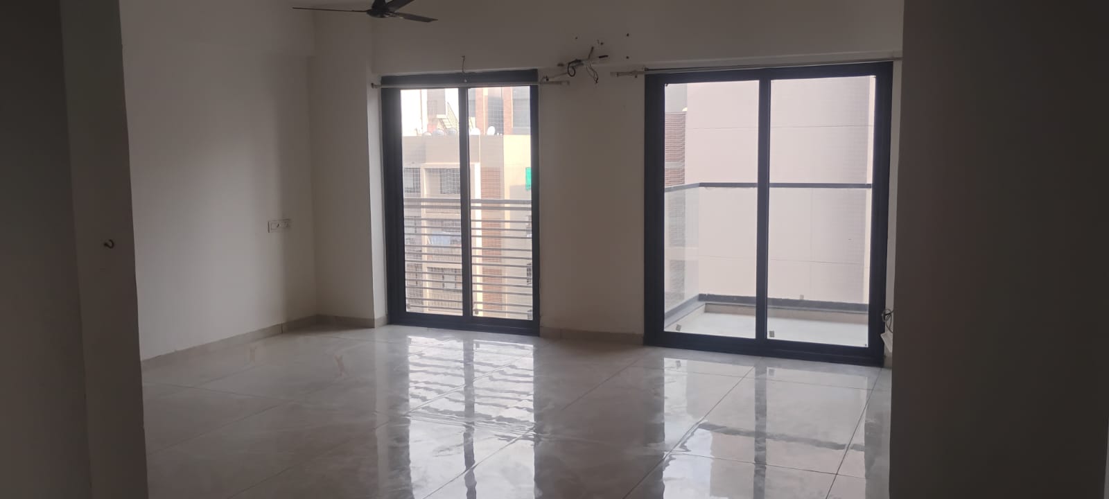 3 BHK + Pooja Room,Study Room Apartment For Rent in Sakar Heights 