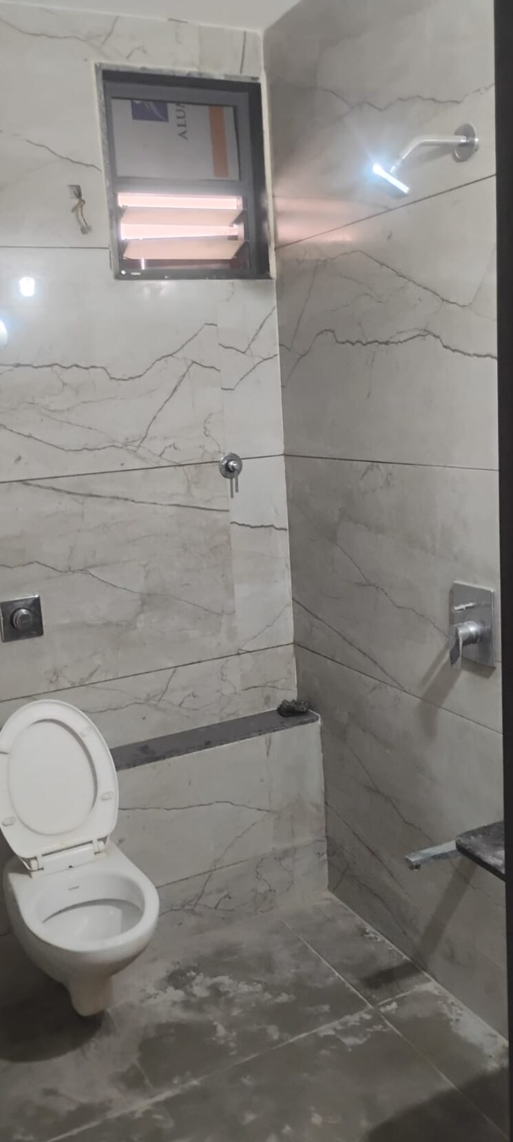 Bathroom, vaishnodevi circle 3 Bedroom 1890 Sq.Ft. Apartment In Vaishnodevi Circle Ahmedabad 9019977