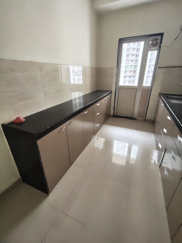 Kitchen in 3 BHK Apartment at Indiabulls Greens, New Panvel – for Sale