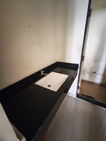 Furnished Amenities in 3 BHK Apartment at Indiabulls Greens, New Panvel – for Sale