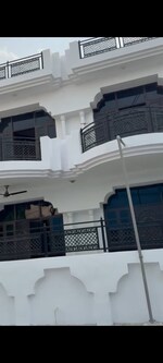 3 BHK + Servant Room 112 Sq.Ft. Independent House in RWA Apartments Sector 19