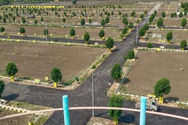 Garden, jubilee hills  435 Sq.Yd. Plot In Jubilee Hills Hyderabad 9020001