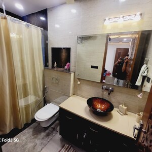 Team Area in 6+ BHK Independent House at Dlf Phase iv – for Sale