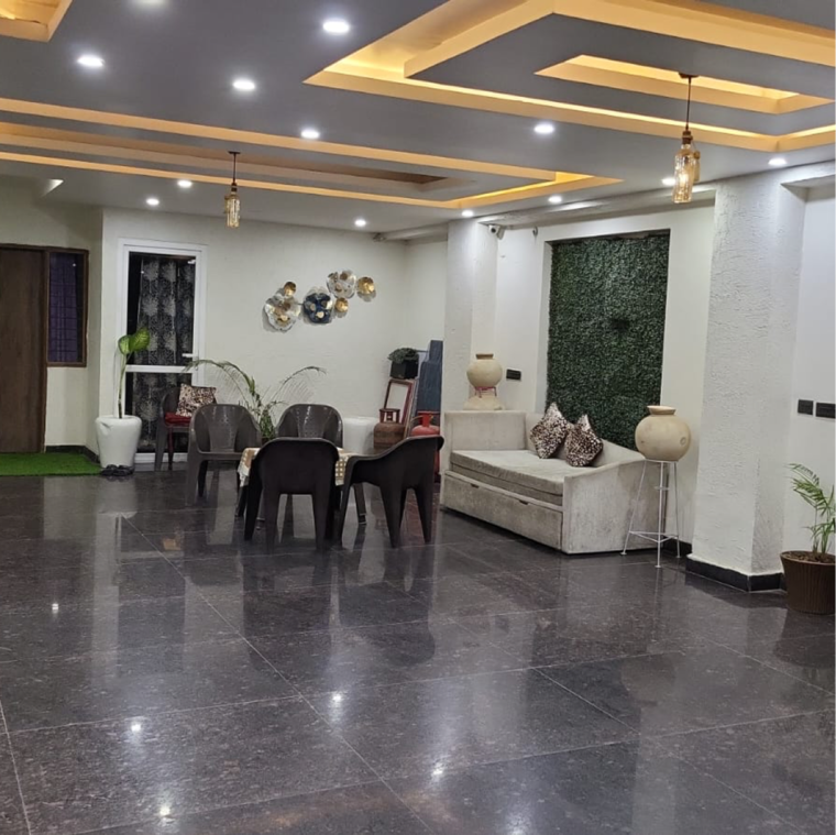 Gym, dlf phase iv 6+ Bedroom 270 Sq.Yd. Independent House In Dlf Phase iv Gurgaon 9020044