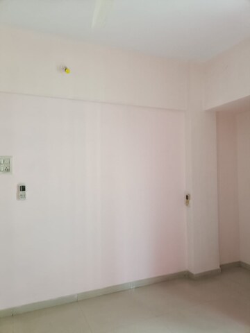 Room in 1 BHK Apartment at Srushti Apartments, Ghodbunder Road – for Rent