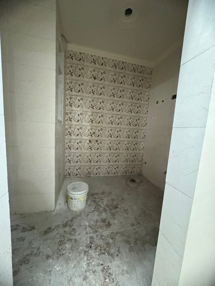 Bathroom, risland-sky-mansion 2 Bedroom 850 Sq.Ft. Builder Floor In Chattarpur Delhi 9020078