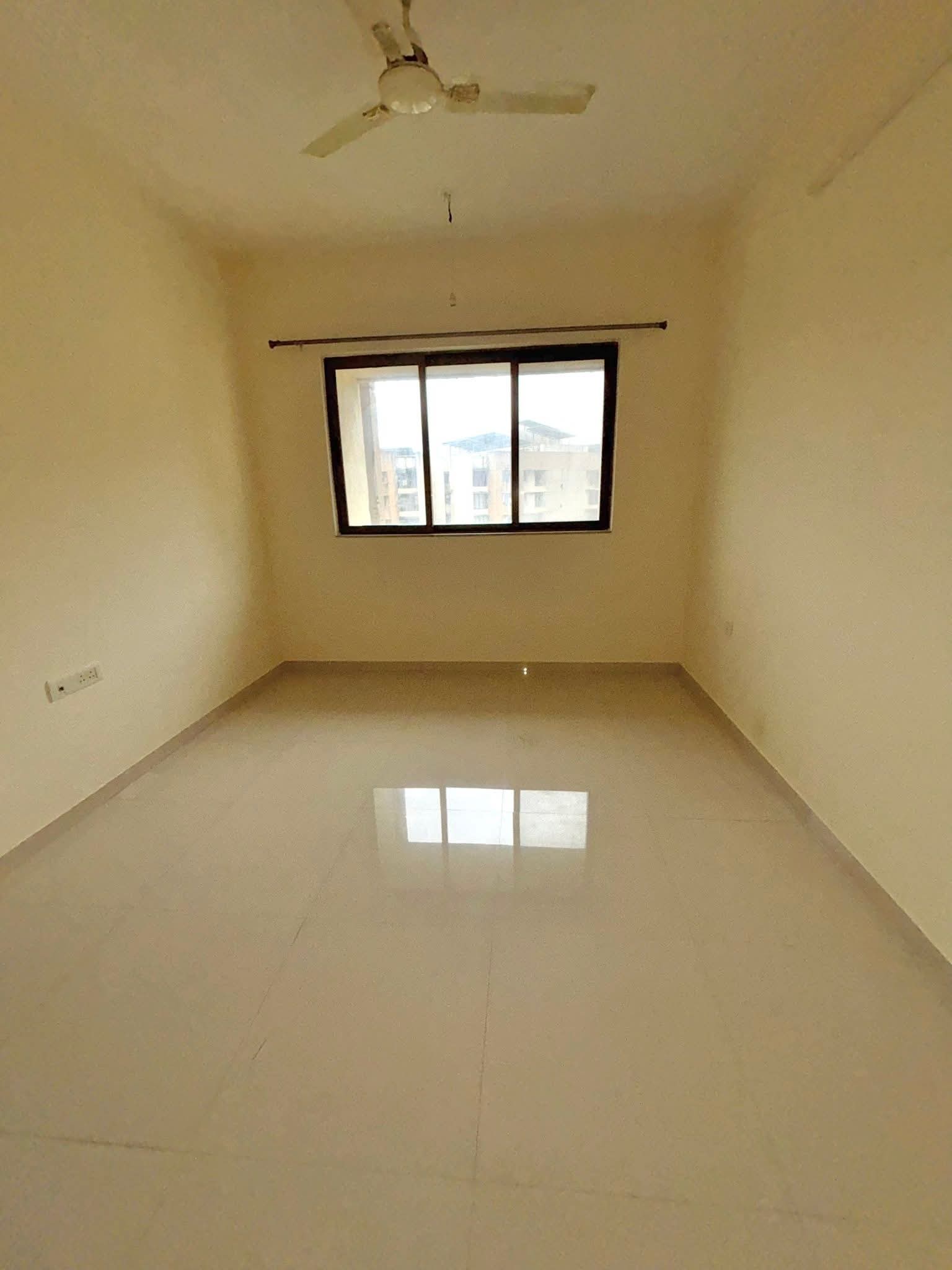 2.5 BHK + Pooja Room Apartment For Rent in Lodha Splendora