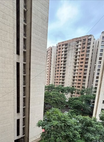 2.5 BHK Apartment – Exterior View View at Lodha Splendora, Ghodbunder Road - for Rent