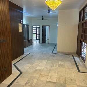 Room in 3 BHK Independent House at Sector 14 – for Sale