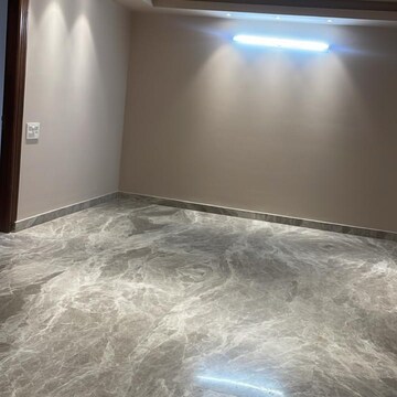 Living Room in 3 BHK Builder Floor at South City 2 – for Rent