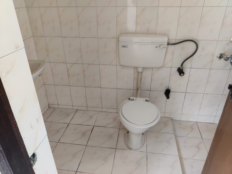 Bathroom, kolte-maestros 3 Bedroom 1650 Sq.Ft. Apartment In Wanowrie Pune 9020096