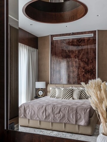 Bedroom in 3 BHK Builder Floor at Chattarpur – for Sale