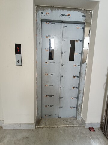 Lift in 2 BHK Apartment at Lake Town – for Sale