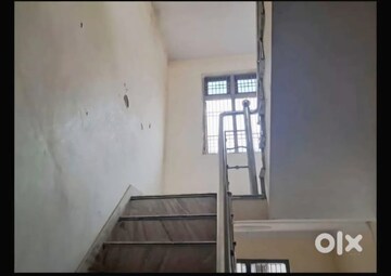 6 BHK Independent House For Sale in Sikandra
