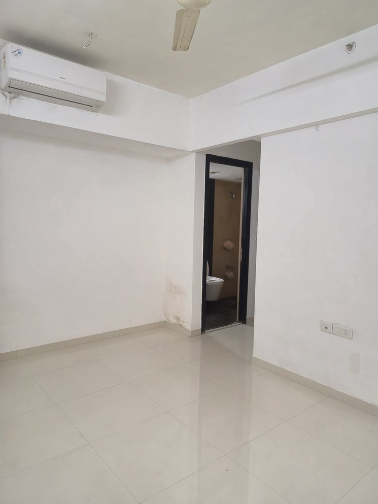 Room, lodha-splendora 2 Bedroom 771 Sq.Ft. Apartment In Ghodbunder Road Thane 9020130