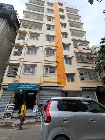 2 BHK Apartment For Sale in Lake Town