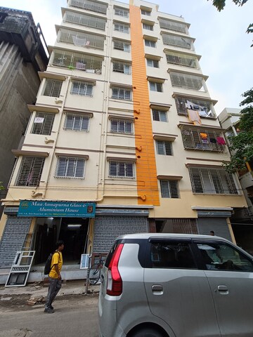 3 BHK Apartment For Sale in Lake Town