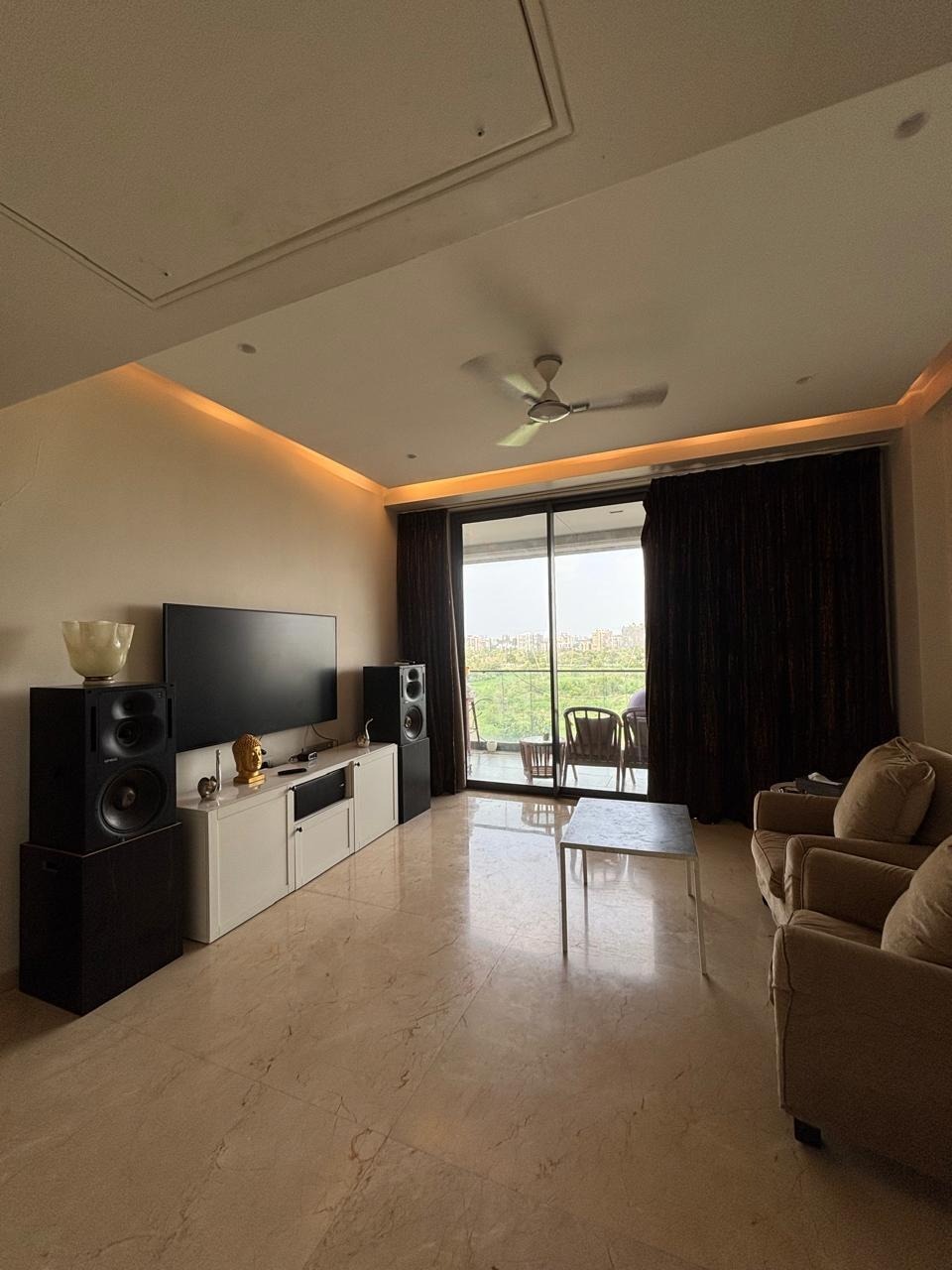 5 BHK + Servant Room,Extra Room 3378 Sq.Ft. Apartment in Rustomjee Elements