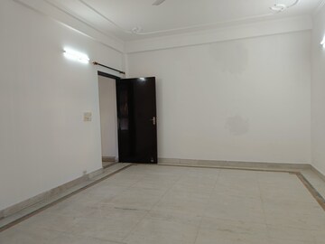 Room in 3 BHK Builder Floor at Kohli One Malibu Town, Sector 47 – for Rent