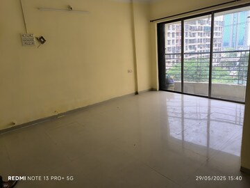 Room in 2 BHK Apartment at Sagar Heritage, Sakinaka – for Rent