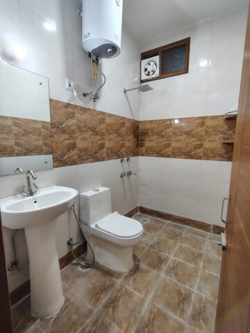 Bathroom in 2 BHK Builder Floor at Malviya Nagar – for Rent