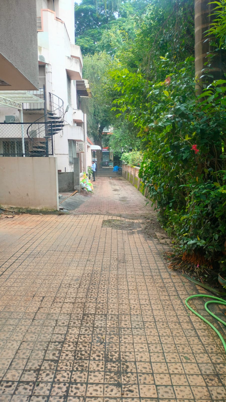 4 BHK + Pooja Room,Study Room 3000 Sq.Ft. Villa in Abhimanshree Society