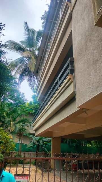 Staircase in 4 BHK Villa at Abhimanshree Society, Pashan – for Rent