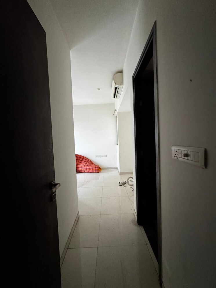 undefined, lodha-splendora 3 Bedroom 1124 Sq.Ft. Apartment In Ghodbunder Road Thane 9020250