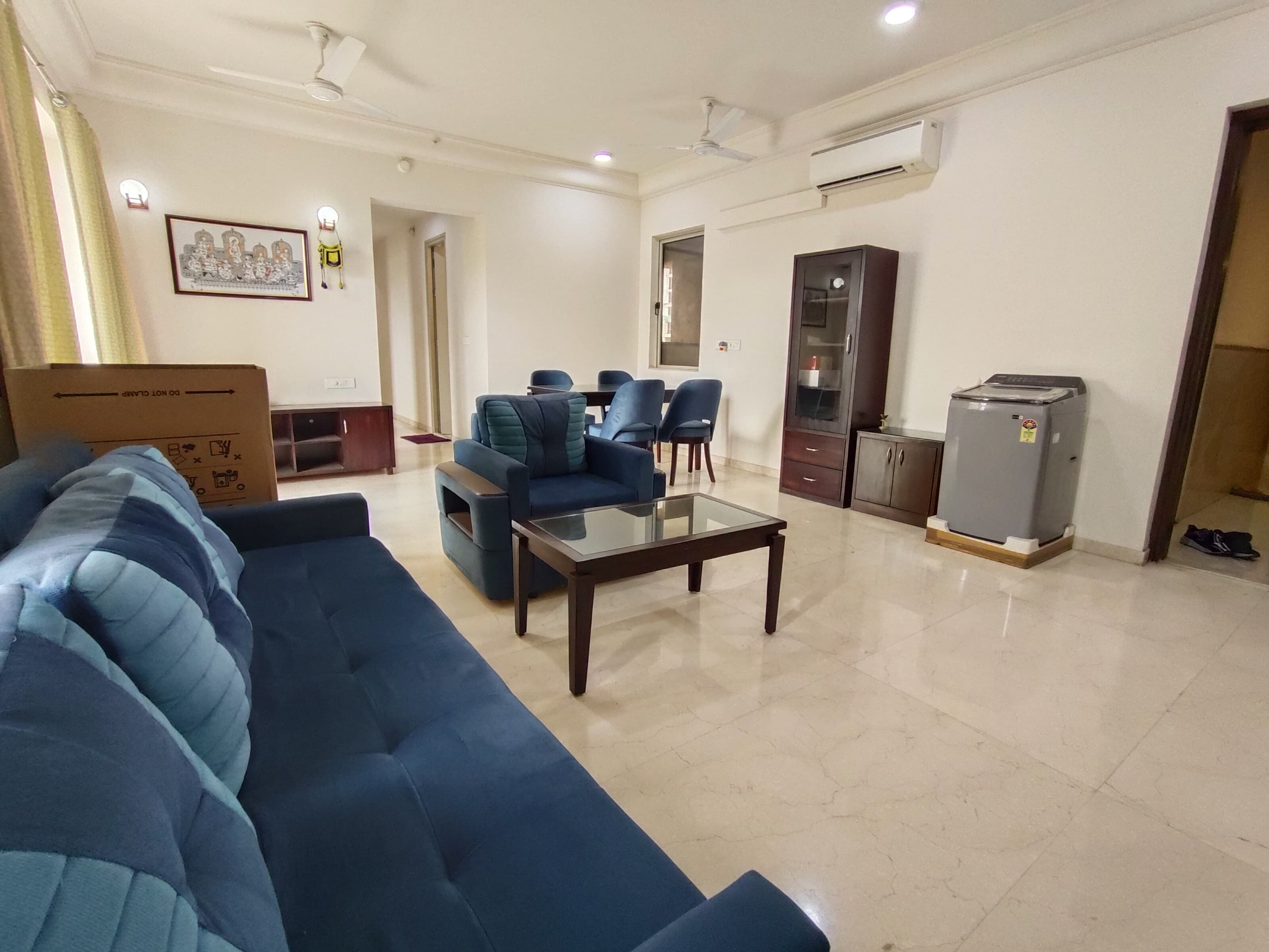 2 BHK Apartment For Sale in Hiranandani Fortune City