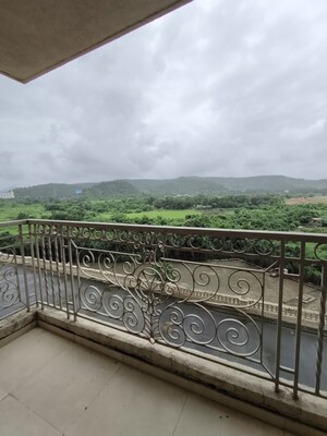 2 BHK Apartment – Exterior View View at Hiranandani Fortune City, New Panvel - for Sale