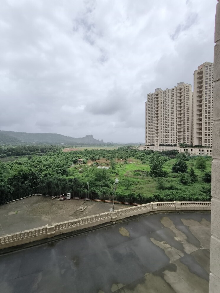 Exterior View, hiranandani-fortune-city 2 Bedroom 983 Sq.Ft. Apartment In New Panvel Navi Mumbai 9020283