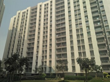 5 BHK Apartment For Rent in Rustomjee Elements, Andheri West