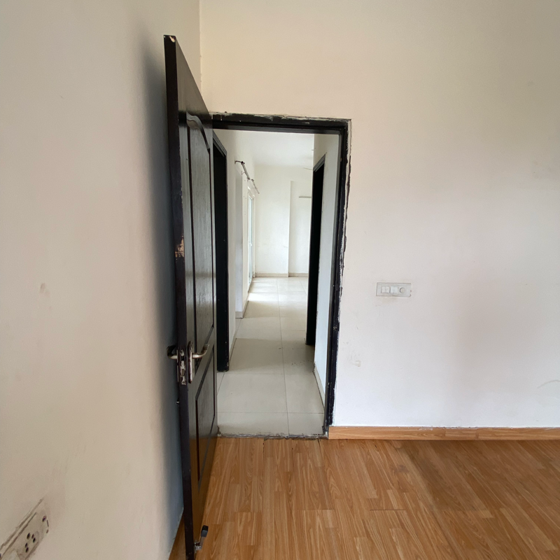 2.5 BHK + Study Room Apartment For Rent in Aims Golf Avenue II