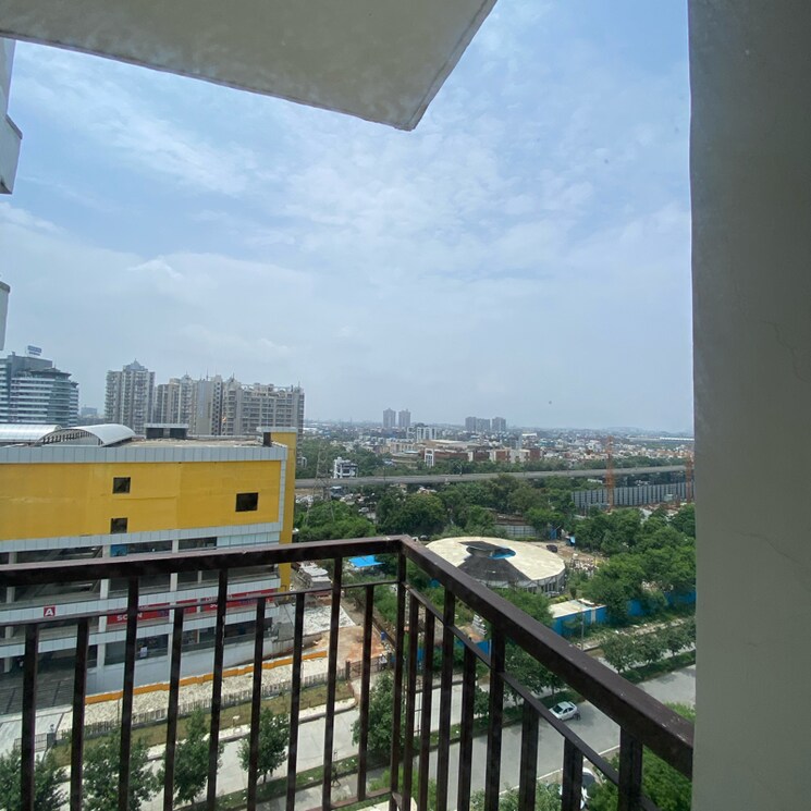 Balcony, aims-golf-avenue-ii 2.5 Bedroom 1100 Sq.Ft. Apartment In Sector 75 Noida 9020272