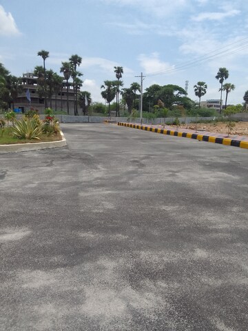  Plot For Sale in Kothur