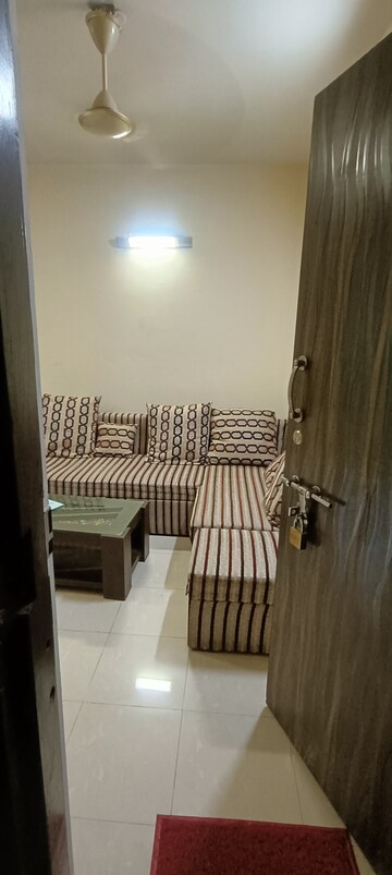 Bedroom in 1 BHK Apartment at Green Hills, Kandivali East – for Rent
