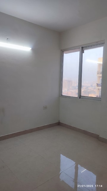 Room in 1 BHK Apartment at Signature Global Synera, Sector 81 – for Rent