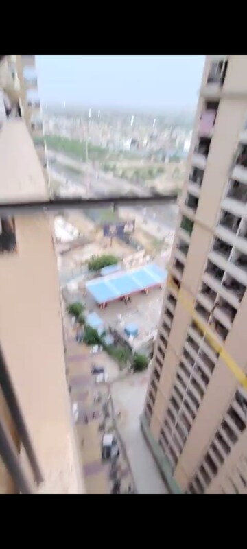 Master Plan in 3 BHK Apartment at Gaur City 2 - 14th Avenue, Sector 16c Greater Noida – for Sale